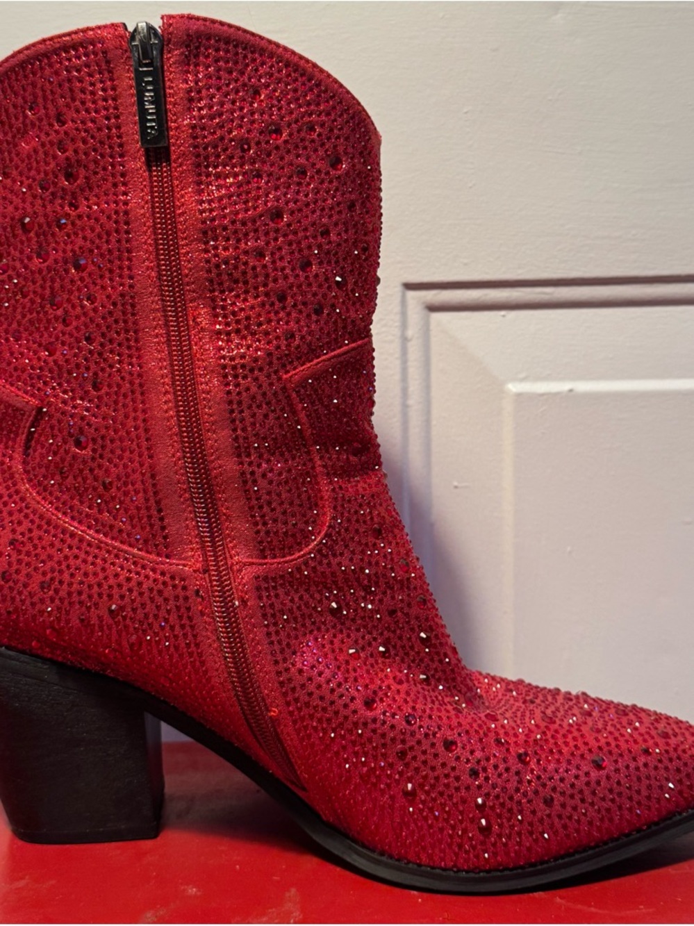 Lumuta Women’s Red Rhinestone Ankle Boots with Block Heel size 10.5 - Picture 8 of 14